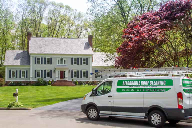 Affordable Roof Cleaning - Connecticut